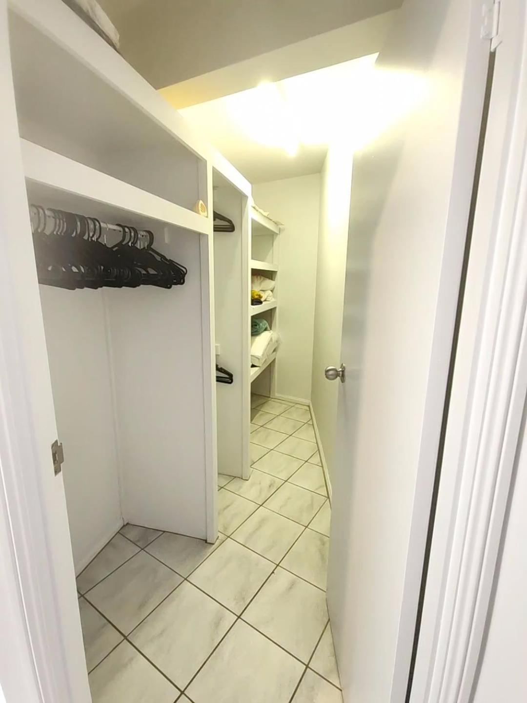 Self Contained For 7ppl, W Pool *